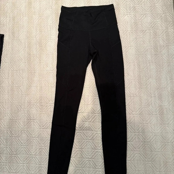 Black Tight  with Pockets 28", Lululemon, US 4 - Picture 3 of 5